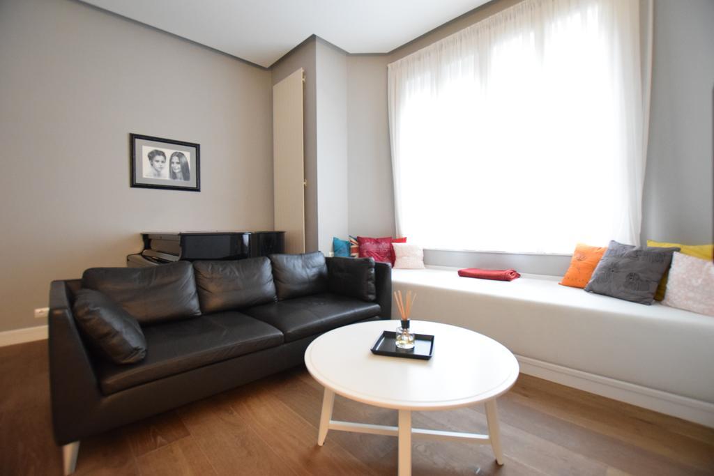 Luxury Apartment By Hi5 - Szervita Suite Budapest Ngoại thất bức ảnh