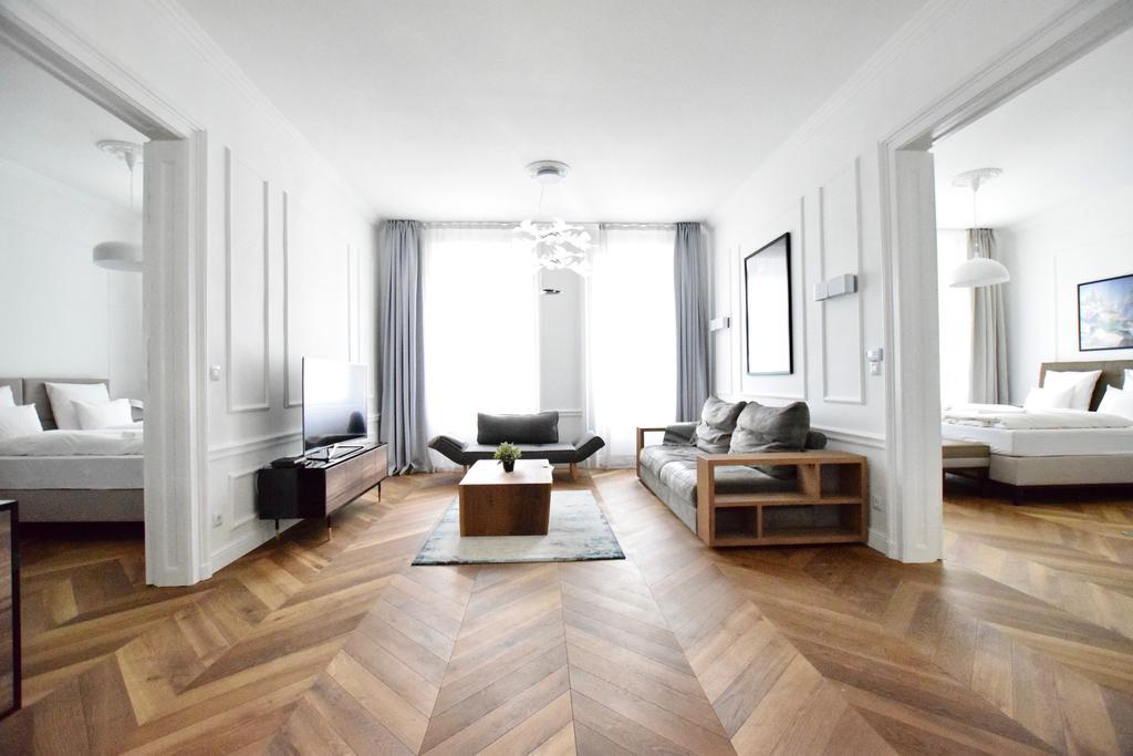 Luxury Apartment By Hi5 - Szervita Suite Budapest Ngoại thất bức ảnh