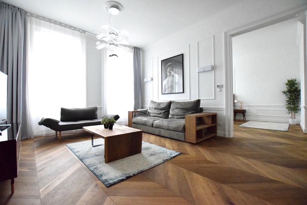 Luxury Apartment By Hi5 - Szervita Suite Budapest Ngoại thất bức ảnh