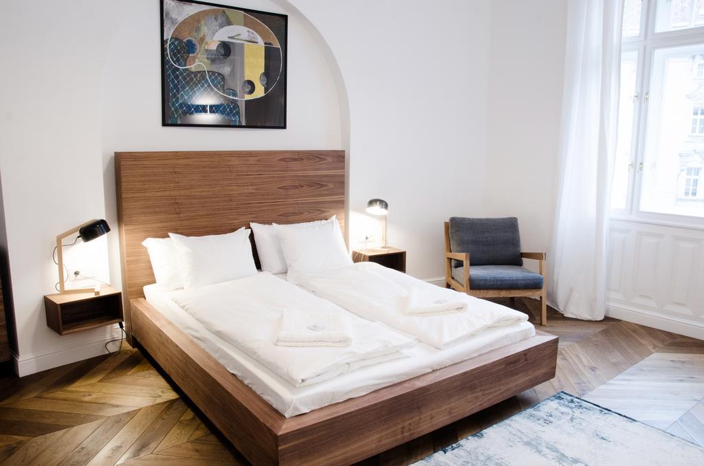 Luxury Apartment By Hi5 - Szervita Suite Budapest Ngoại thất bức ảnh